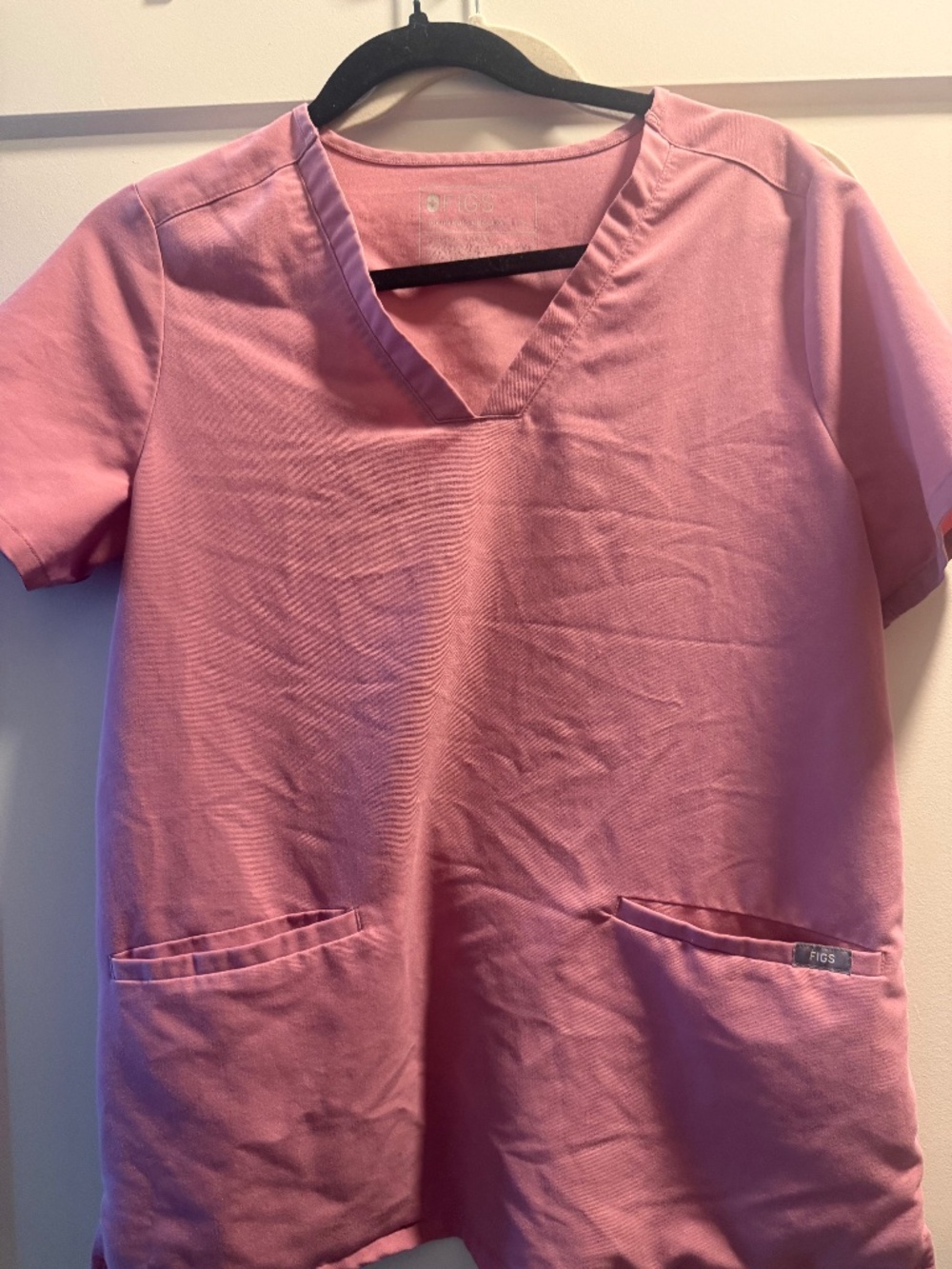 Figs Chalk Pink Casma Top Small